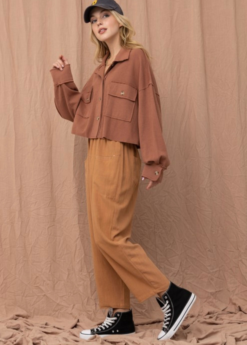 “Carla” waffle shirt (cinnamon)