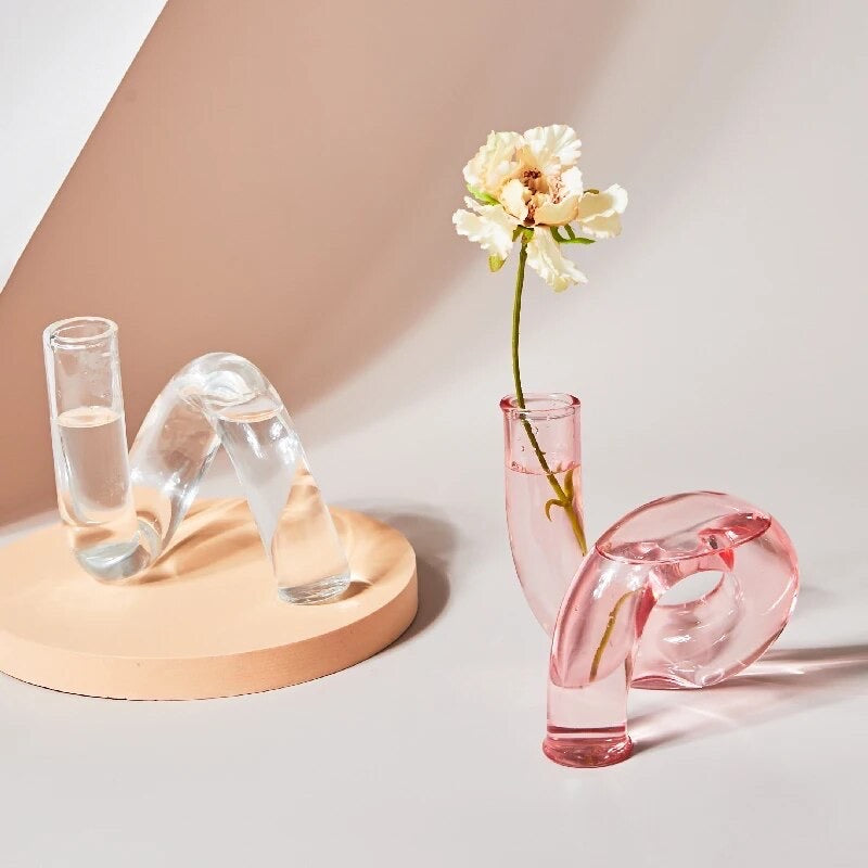 Twisted candle holder/vase
