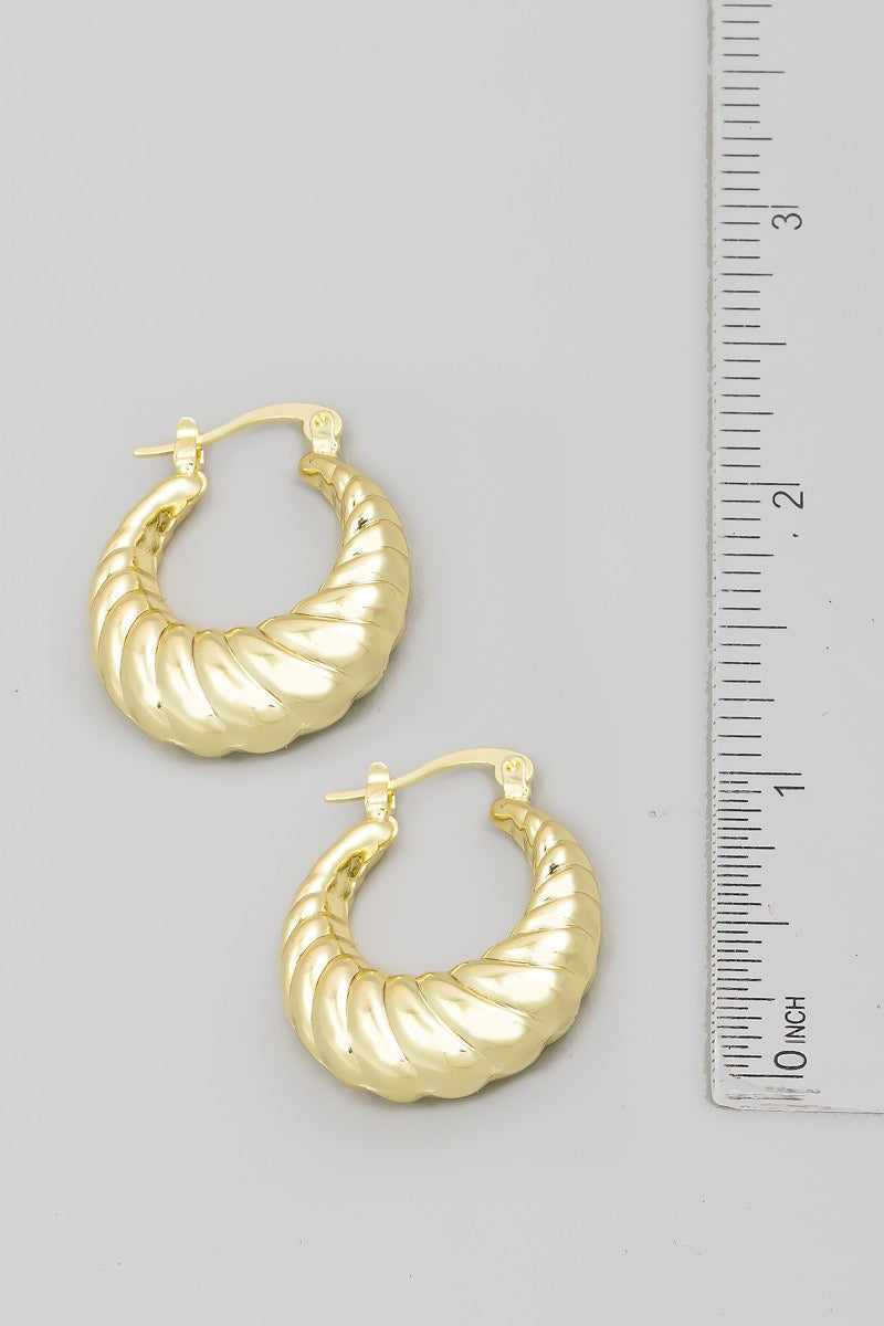 Croissant gold hoop earrings