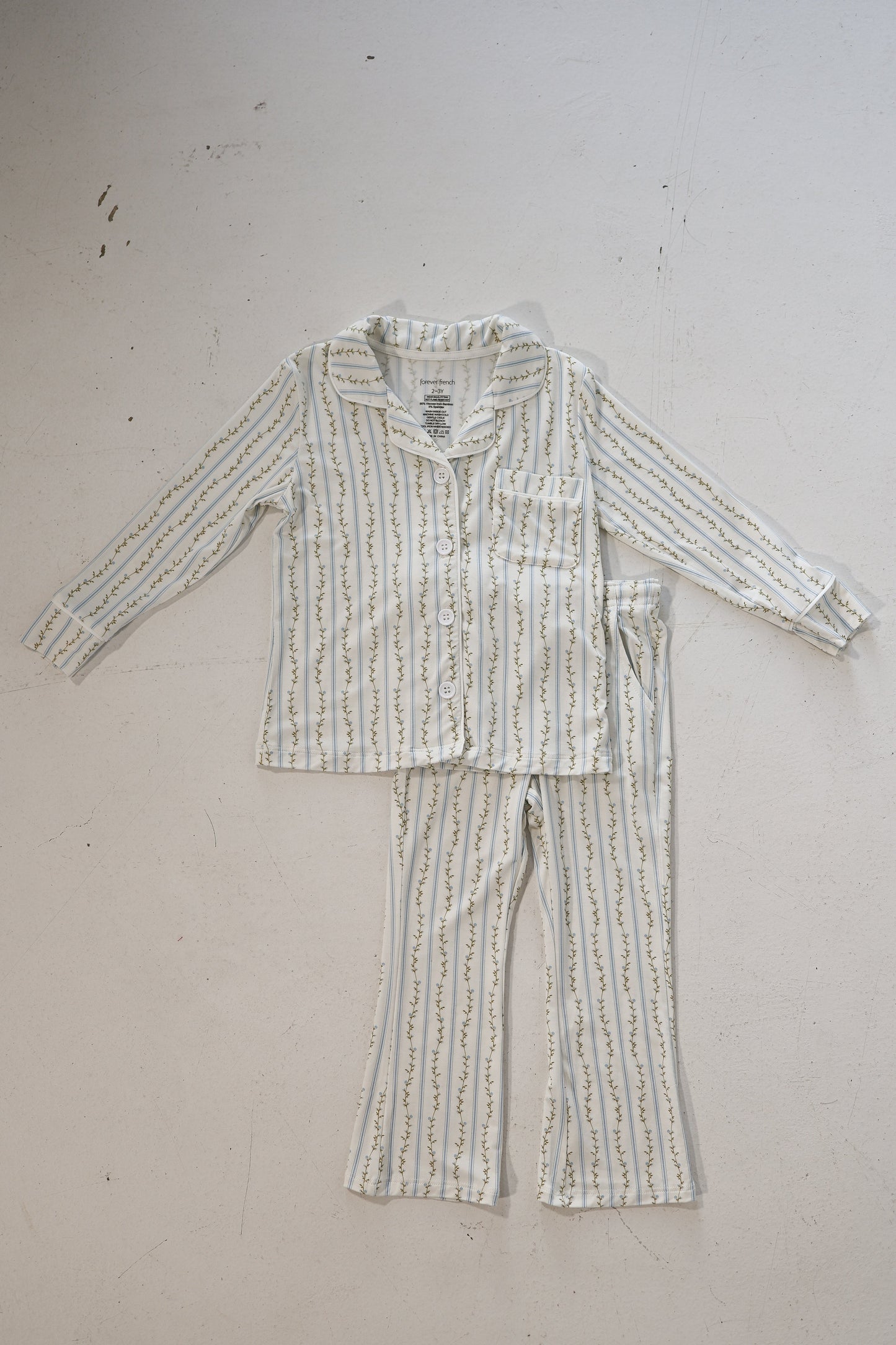 Girl’s Bamboo Button Up Lounge Set | Dainty Vines