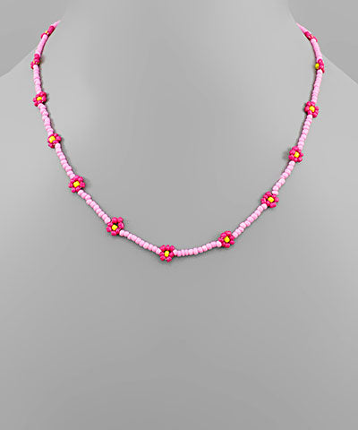 “Flower power” beaded necklace